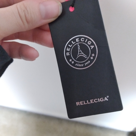 Relleciga Hot Pink Keyhole Cutout Halter Bikini Top Size Large New with Tags - Picture 5 of 9